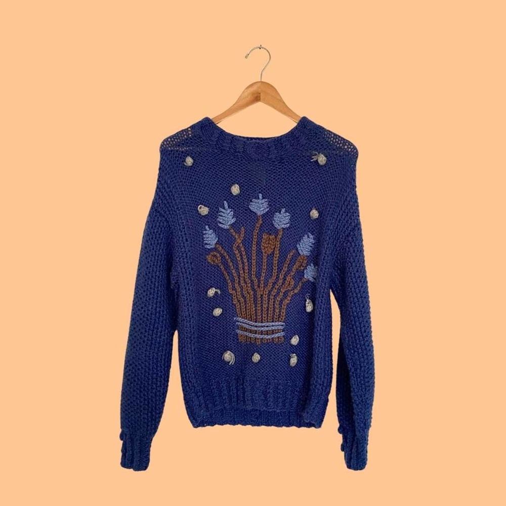 Vintage 1970s hand knit acrylic